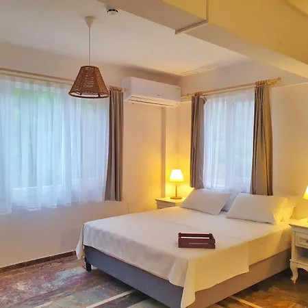 Dilek Ağacı Butik - Karaburun Karaburun (Izmir)
