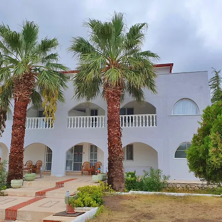 Dilek Agaci Butik - Karaburun (Izmir)