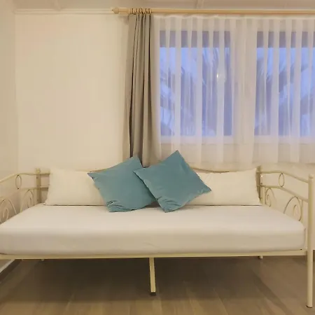 Dilek Agaci Butik - Karaburun