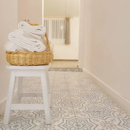 Dilek Agaci Butik - Karaburun Hotel Karaburun (Izmir)