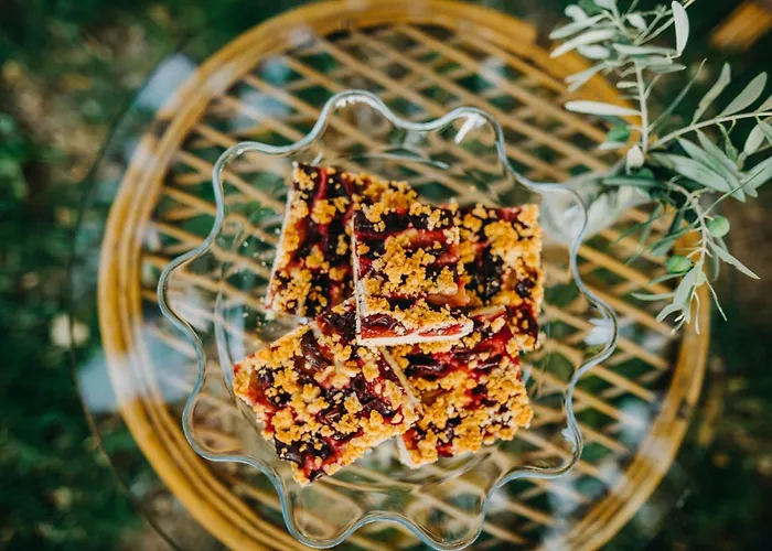 Dilek Agaci Butik - *