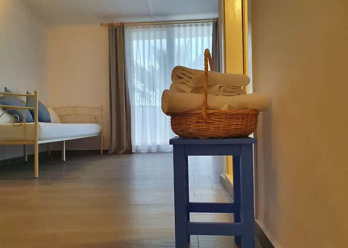 Dilek Agaci Butik - Karaburun (Izmir)